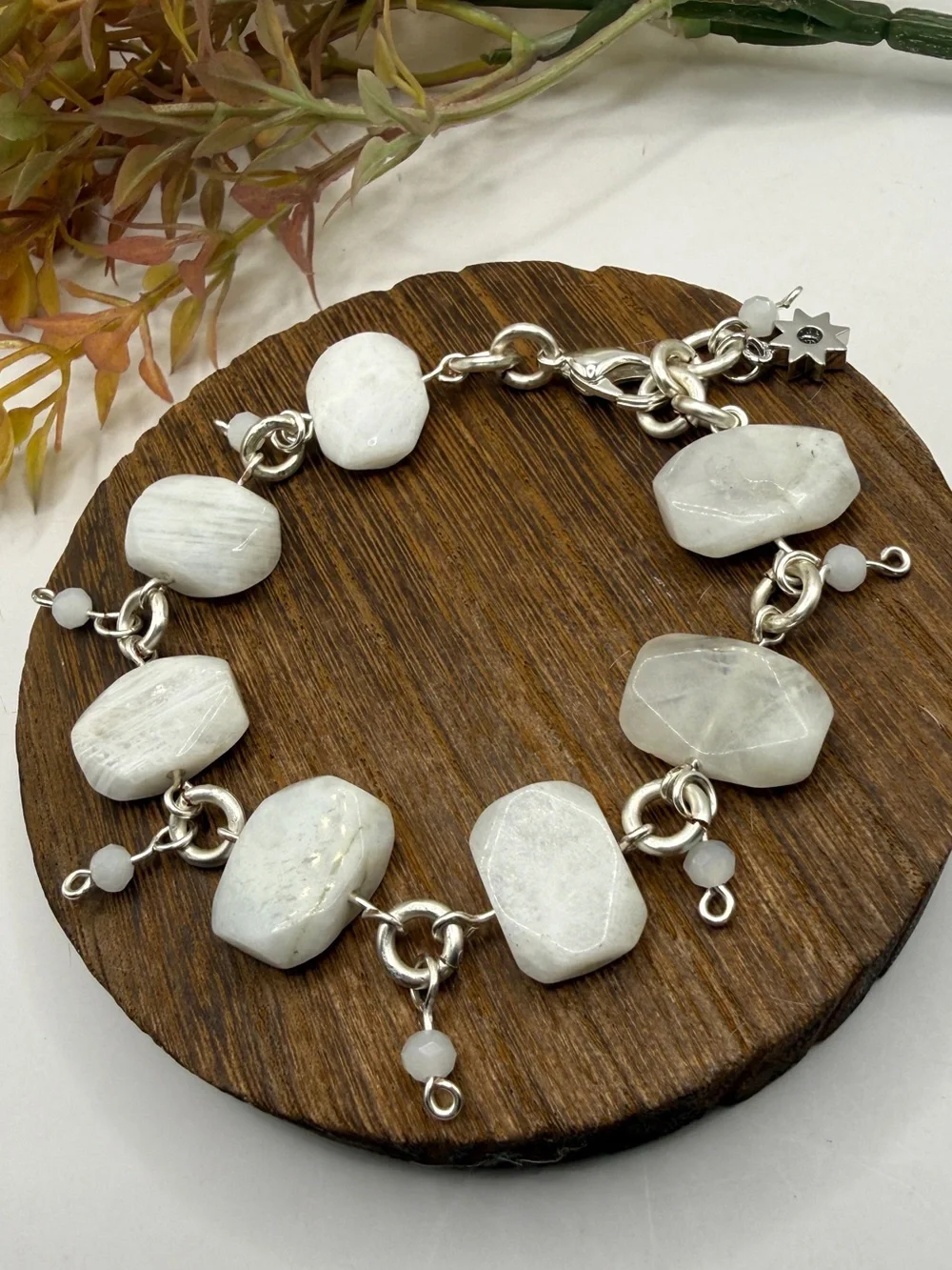 Handmade White Quartz Slap Stone Link Bracelet
